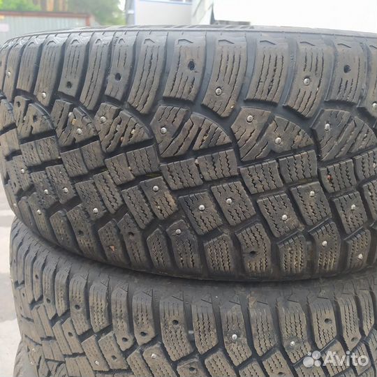 Continental IceContact 2 215/50 R17 95T