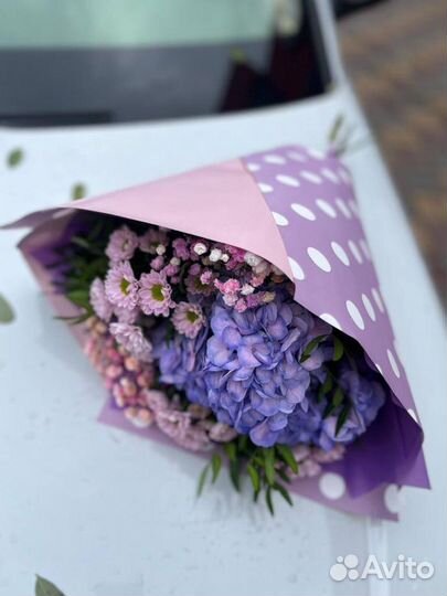 Букет с гортензией