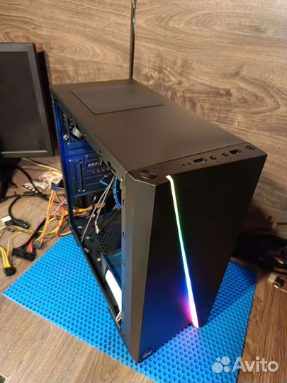 Игровой корпус для пк с подсветкой RGB Aerocool