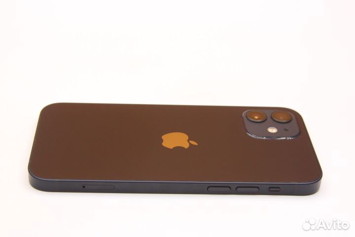 iPhone 12, 64 ГБ