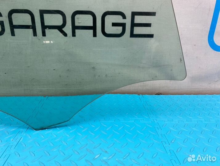 Стекло переднее правое Mercedes-Benz Gla-Class