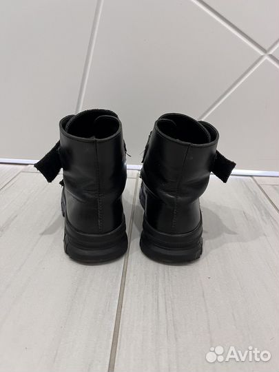 Ботинки для девочки