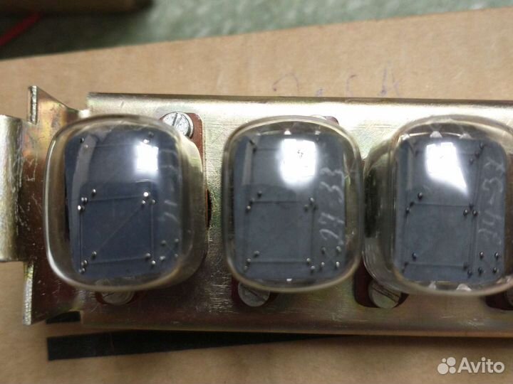 Индикаторные лампы ин-12, ин-14,ин-17