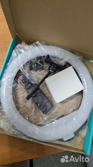 Кольцевая светодиодная лампа 32 и 36 см