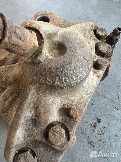 Суппорт задний mercedes w123