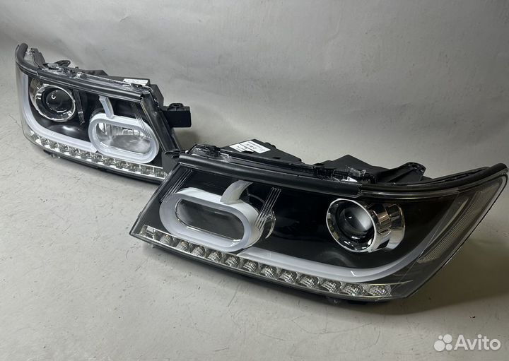 Фары Dodge Journey 2009-2016 LED стиль RR