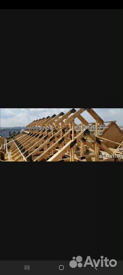 Бригада строителей