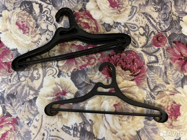 Вешалки плечики для одежды