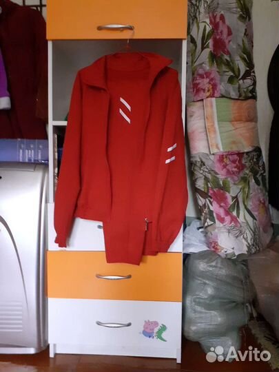 Спортивный костюм