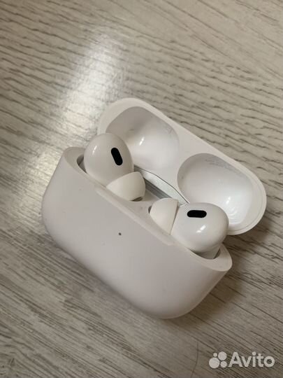 Apple airpods pro 2 2023 magsafe