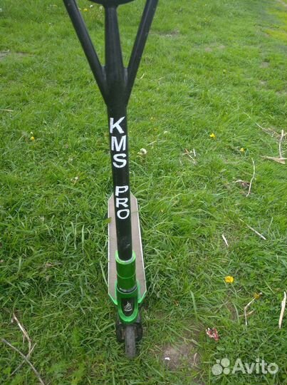 Трюковой самокат Kms Pro