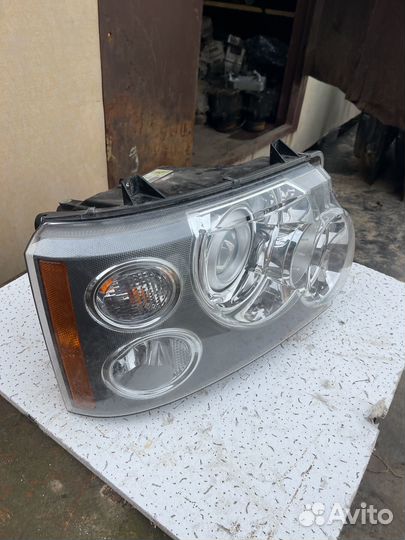 Фара передняя правая land rover range rover L322