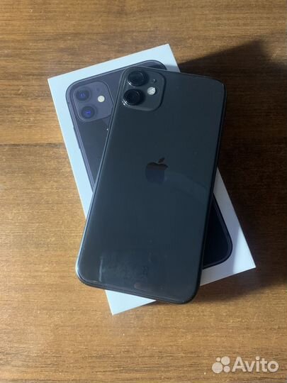 iPhone 11, 64 ГБ