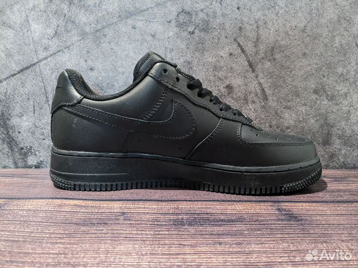 Кроссовки Nike air force 1