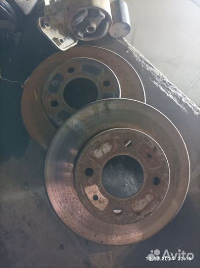 Тормозные диски передние на hyundai accent Тагаз