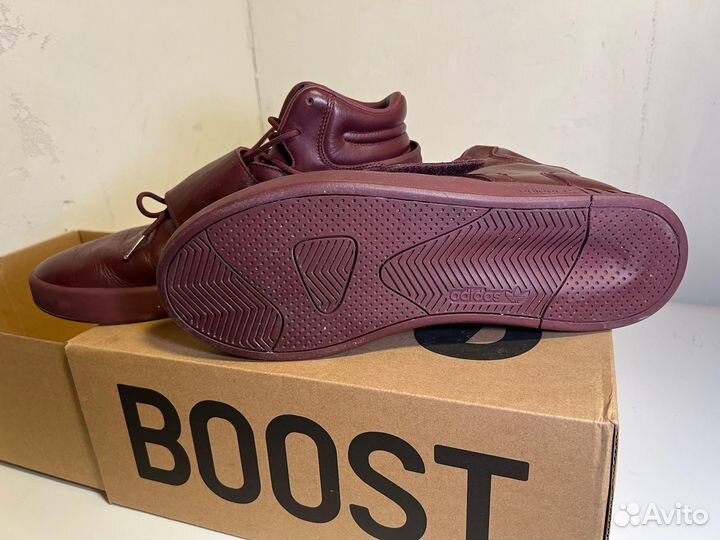 Кроссовки adidas tubular