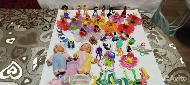 Игрушки Киндер сюрприз два пупса