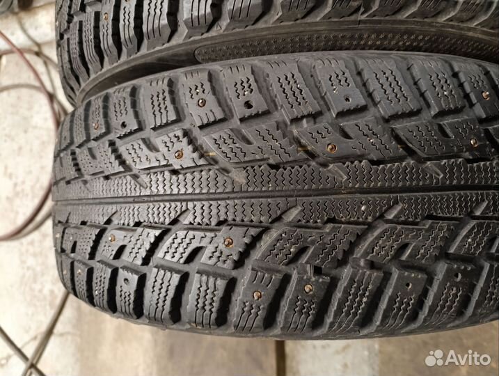 Marshal I'Zen RV Stud KC16 225/60 R17