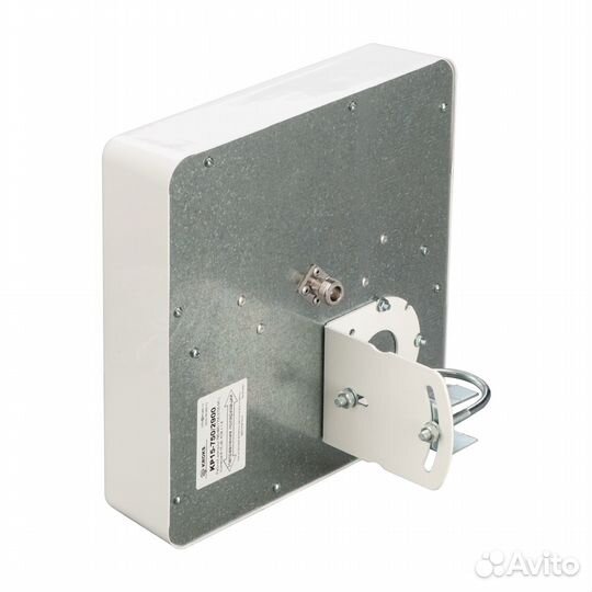 Антенна Крокс KP-15 750/2700 (F) для сотовой связи