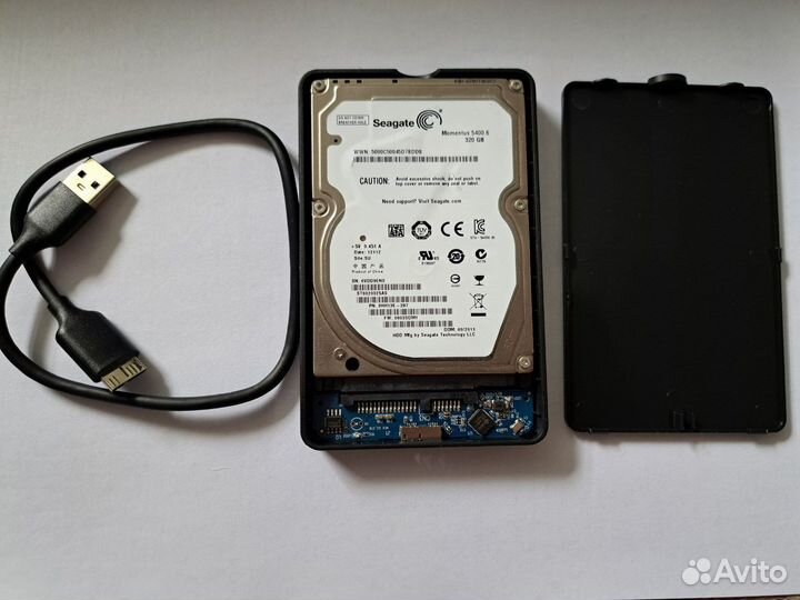 Внешний жесткий диск 320 гб Seagate ST9320325AS