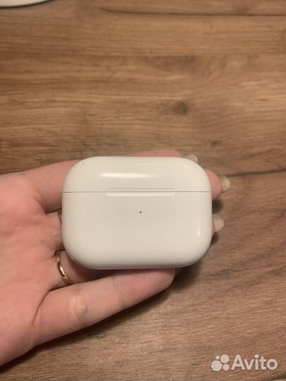 Кейс от apple airpods pro 2