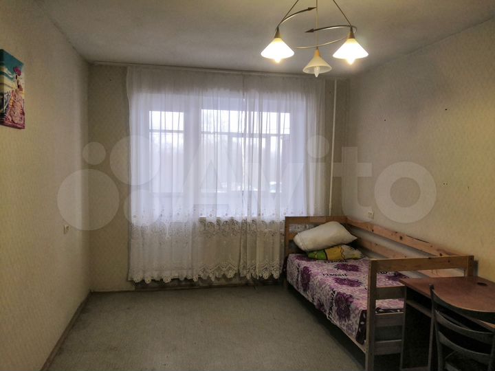 2-к. квартира, 53 м², 3/9 эт.