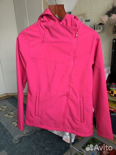 Куртка новая