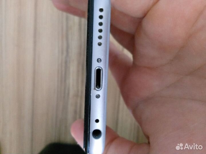 iPhone 6, 32 ГБ