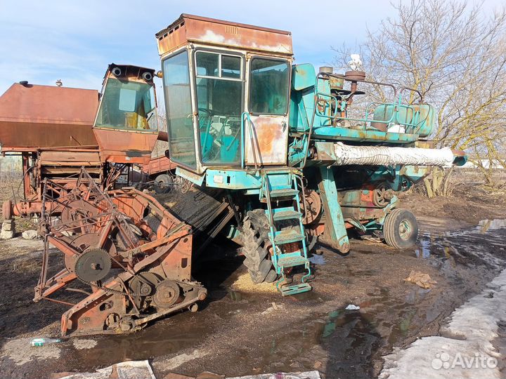 Комбайн Енисей Енисей-1200, 1989