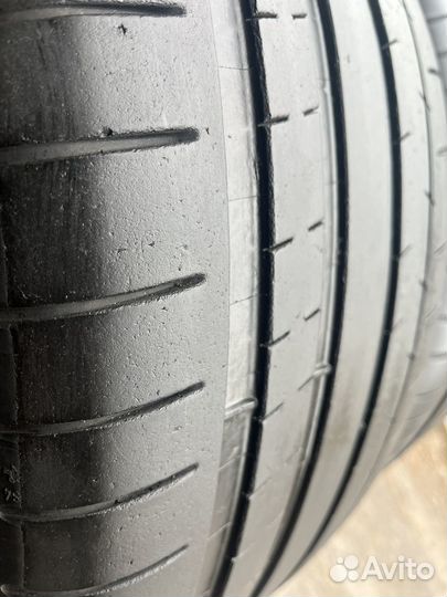 Michelin Pilot Super Sport 255/45 R19 100Y