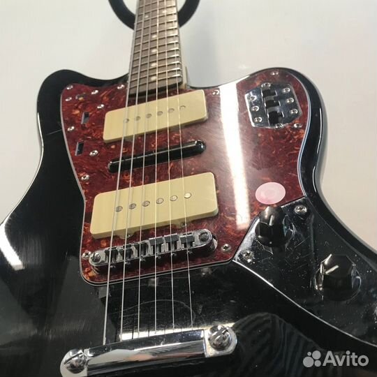 Squier Jazzmaster модифицированный