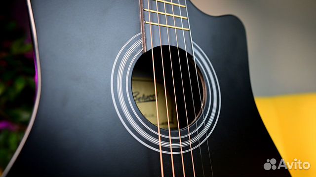 Гитара новая с чехлом объявление продам