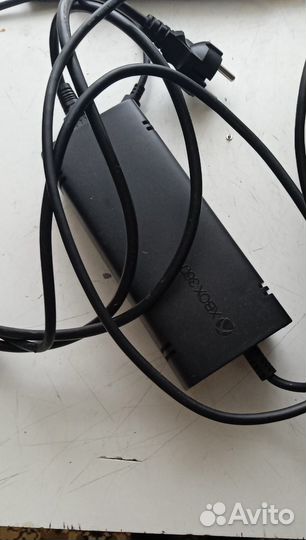 Продам Xbox 360 Slim E 160GB