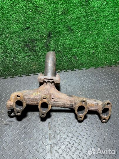 Выпускной коллектор Volkswagen Passat 2005