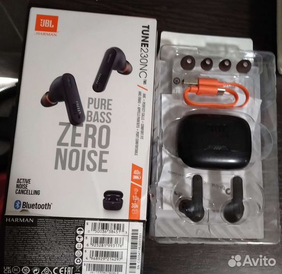 Беспроводные наушники Jbi tune 230 NC