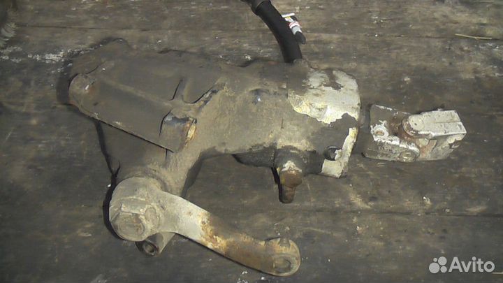 Рулевой редуктор на BMW 5(Е-28) 1987 г. в