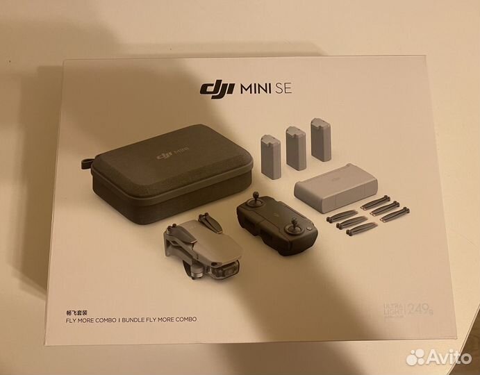 Квадрокоптер DJI Mini SE Fly More Combo