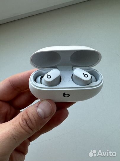 Наушники beats studio buds