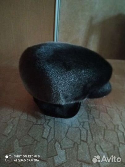 Меховая мужская шапка