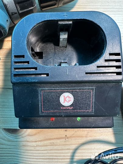 Шуруповерт Калибр