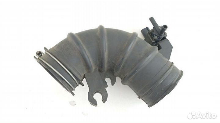 Патрубок воздушн.фильтра Toyota Alphard ATH10