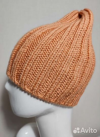 Шапка женская новая вязаная