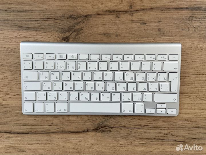Клавиатура - Apple Wireless Keyboard A1314