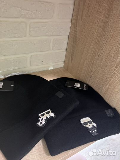 Karl lagerfeld шапка унисекс