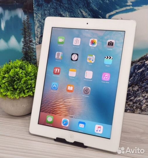 Планшет Apple iPad 2 32GB Wi-Fi + 3G