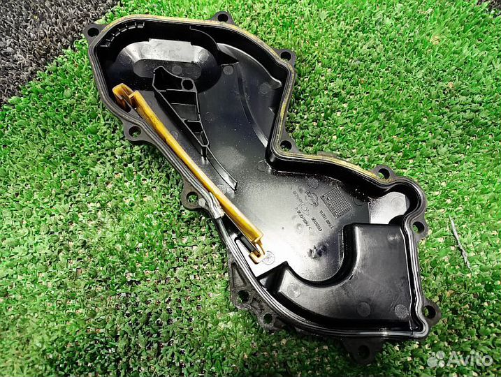 Крышка грм Nissan Pathfinder