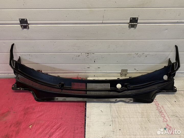 RIO 4 Жабо Лобового Стекла