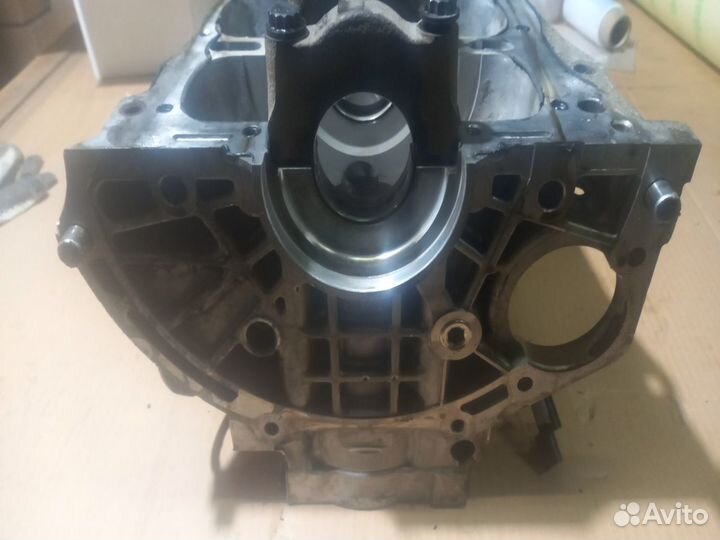 Блок цилиндров L4KA KIA carens III (06-12)