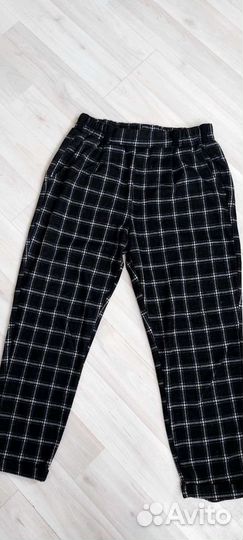 Джинсы и брюки S