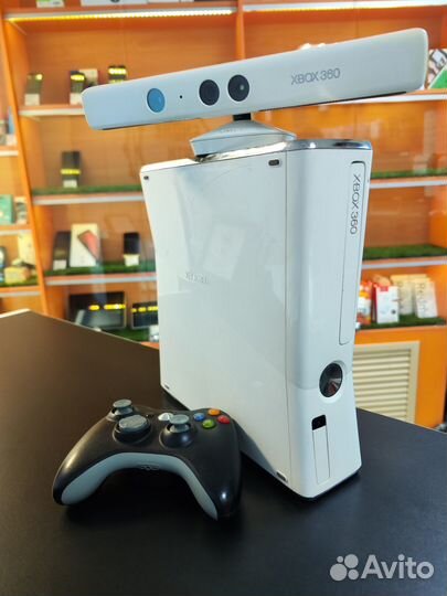 Игровая приставка Xbox 360 + Kinect